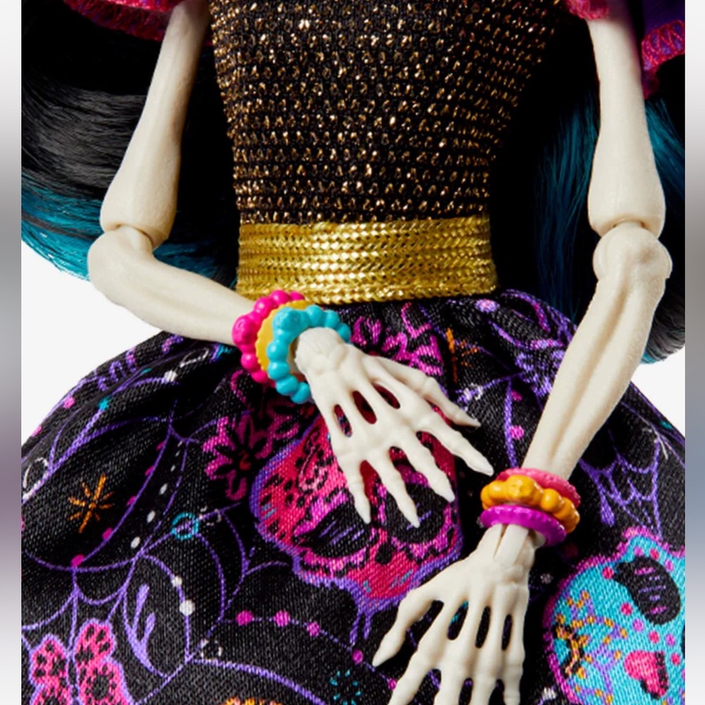 Monster High Skelita Caleveras Dia De Muertos Doll - Picture 6 of 8